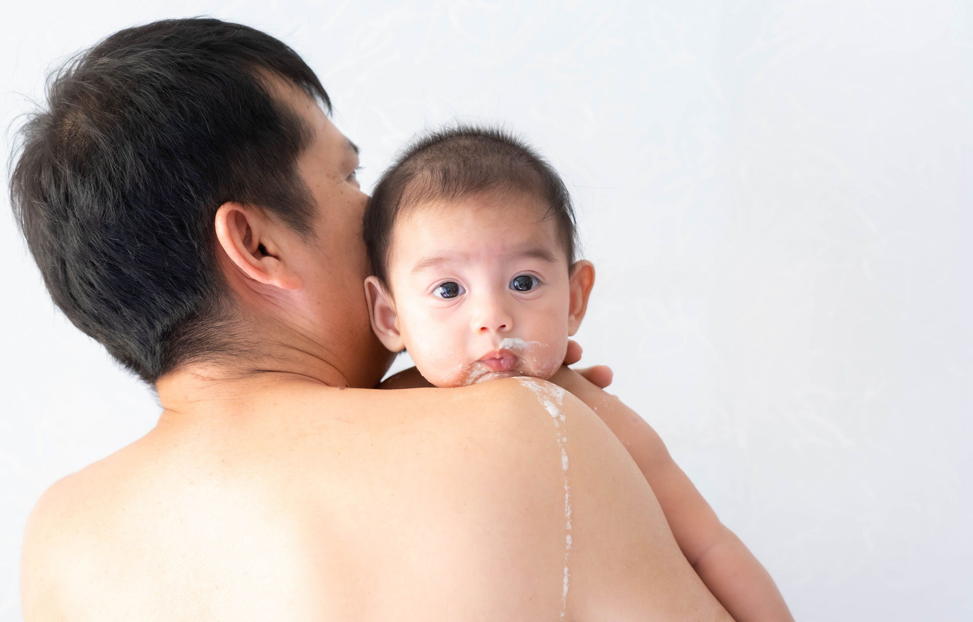 O refluxo do bebê e o tratamento com Osteopatia